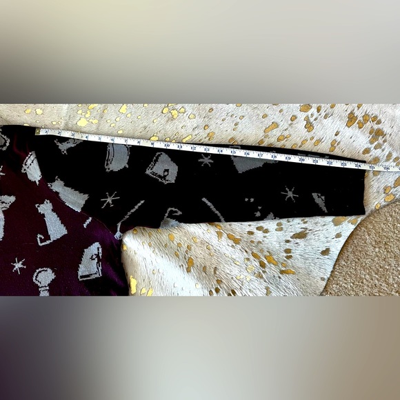 Torrid Disney Hocus Pocus Sweater Top 2X - Picture 6 of 6